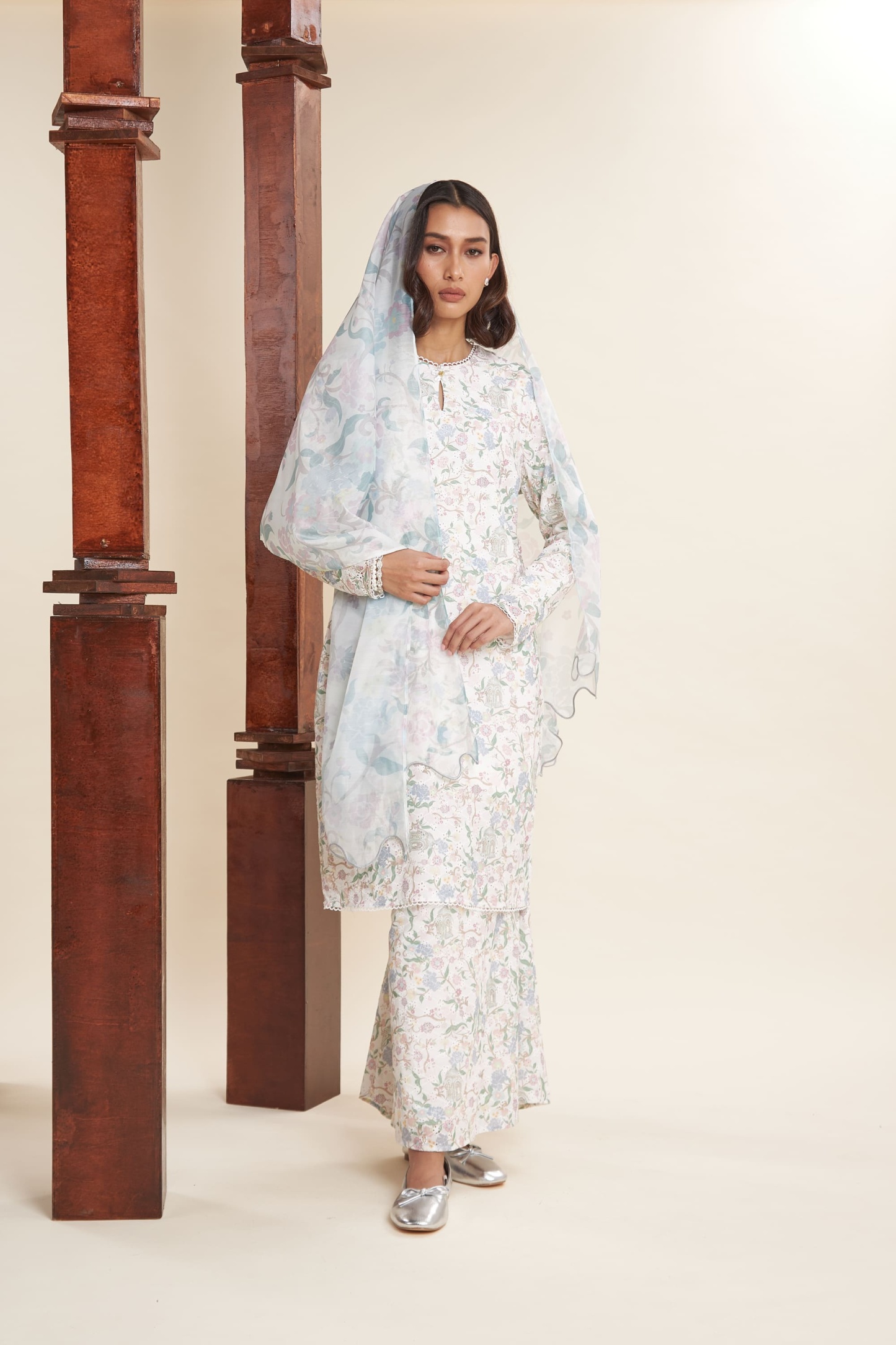 Katrina White Textured Modern Kurung Set