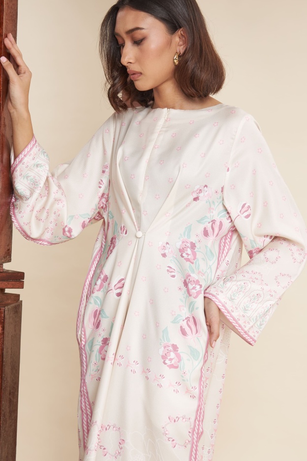 Yaris Buttercream Long Dress