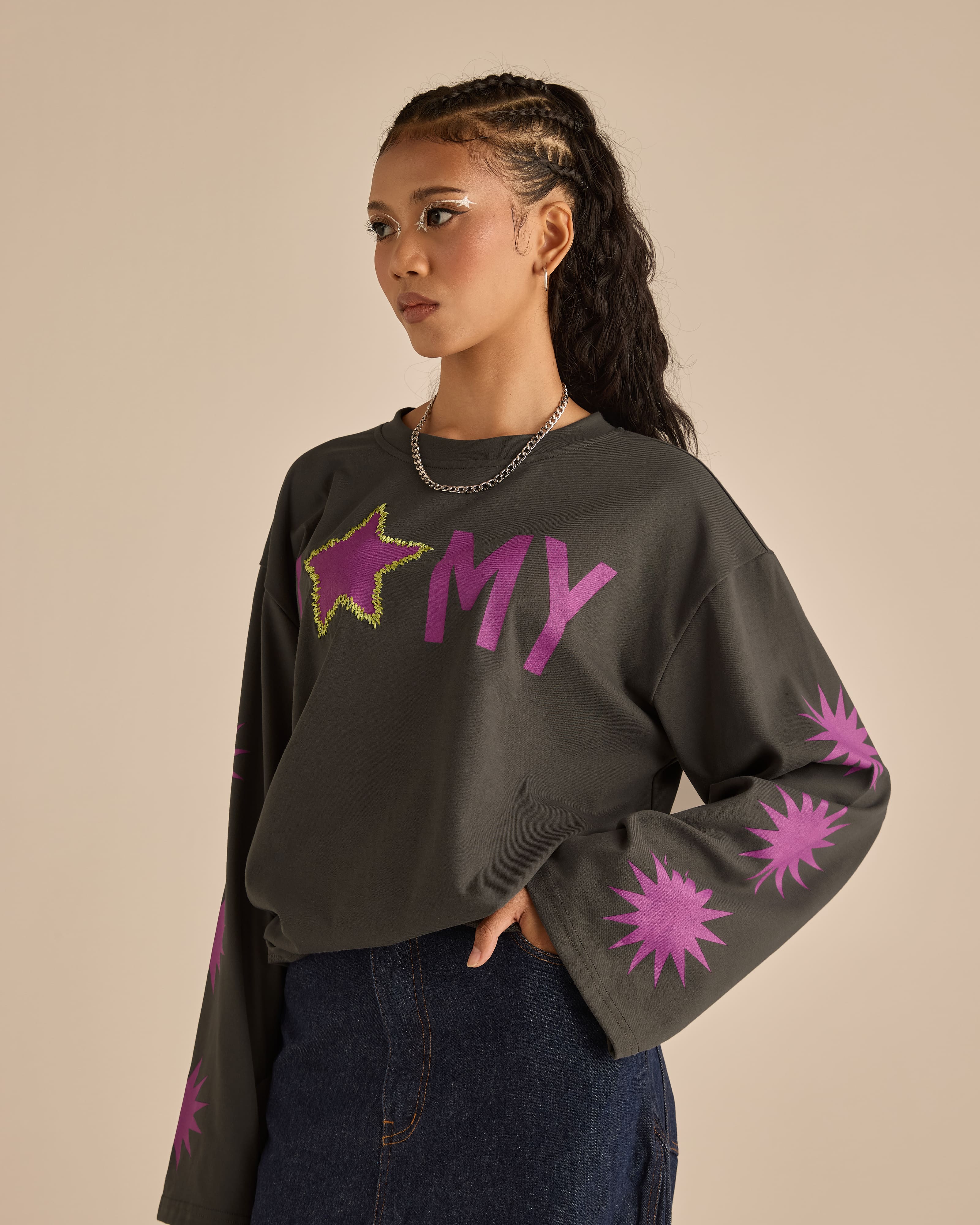 Warga Grey Graphic Long Sleeve T-Shirt