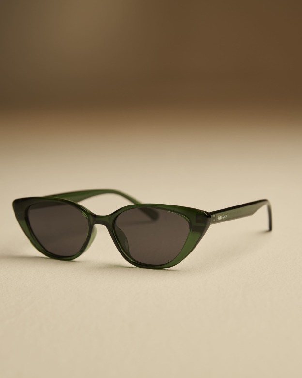 Dark Green Cat-Eye Sunglasses