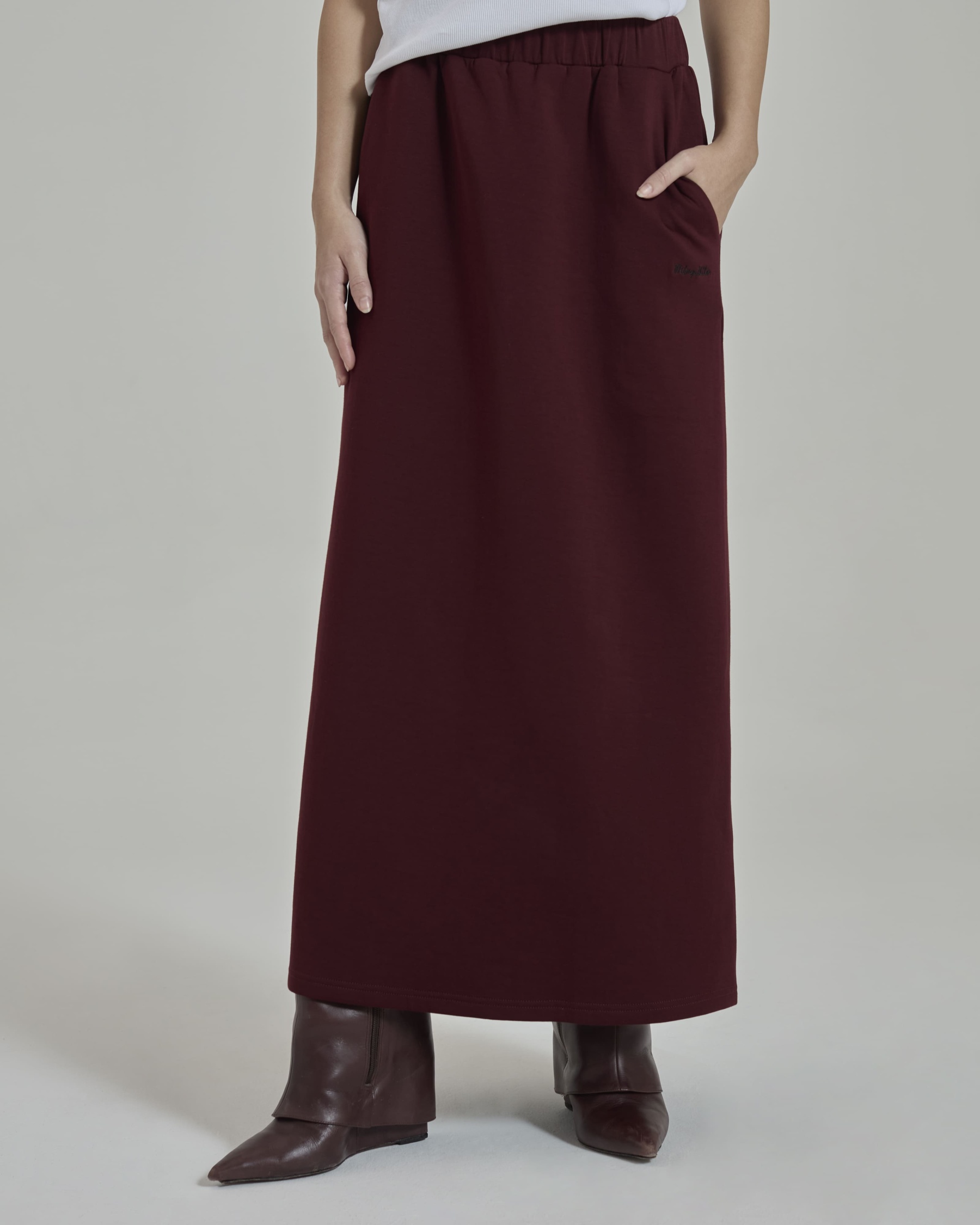 Donna Maroon Monogram A-Line Skirt