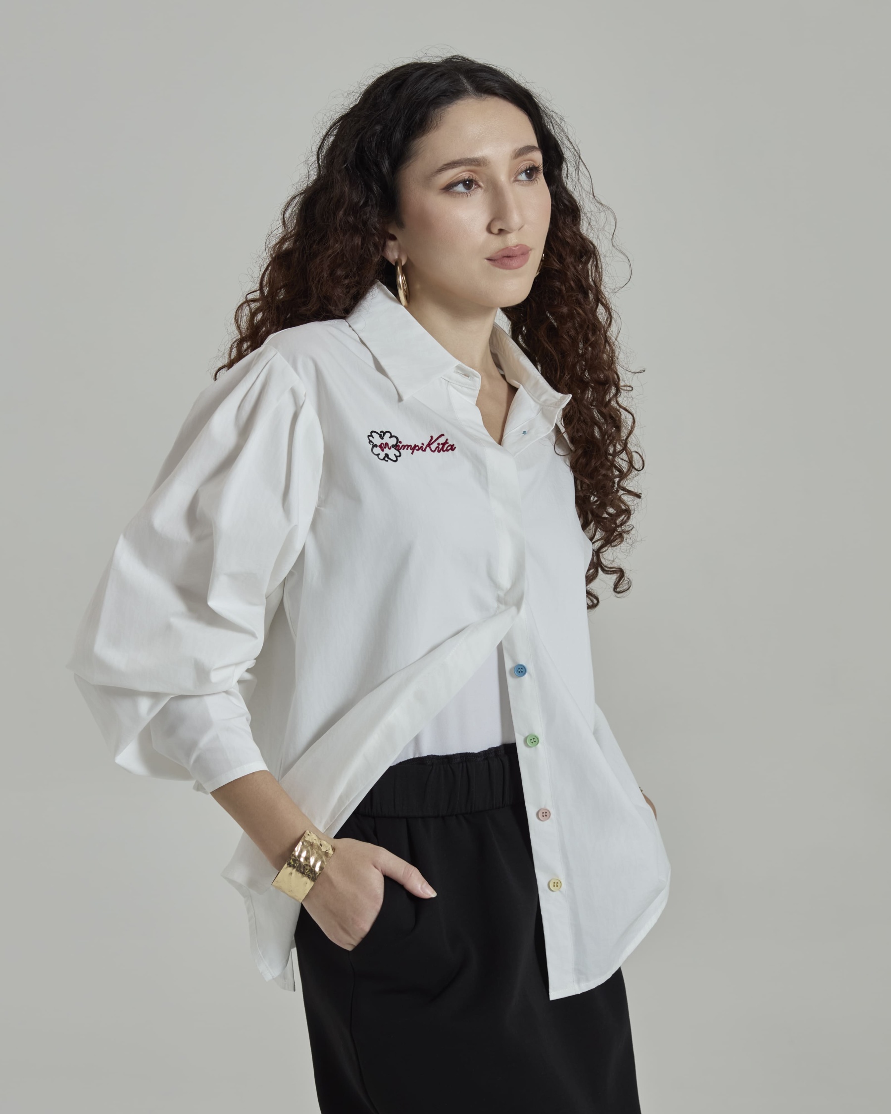 Emily Off White Solid Puff Sleeves Shirt