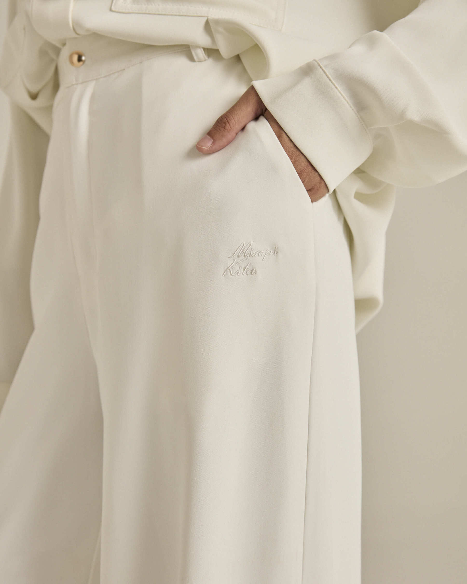 Nadya White Monogram Loose Pants