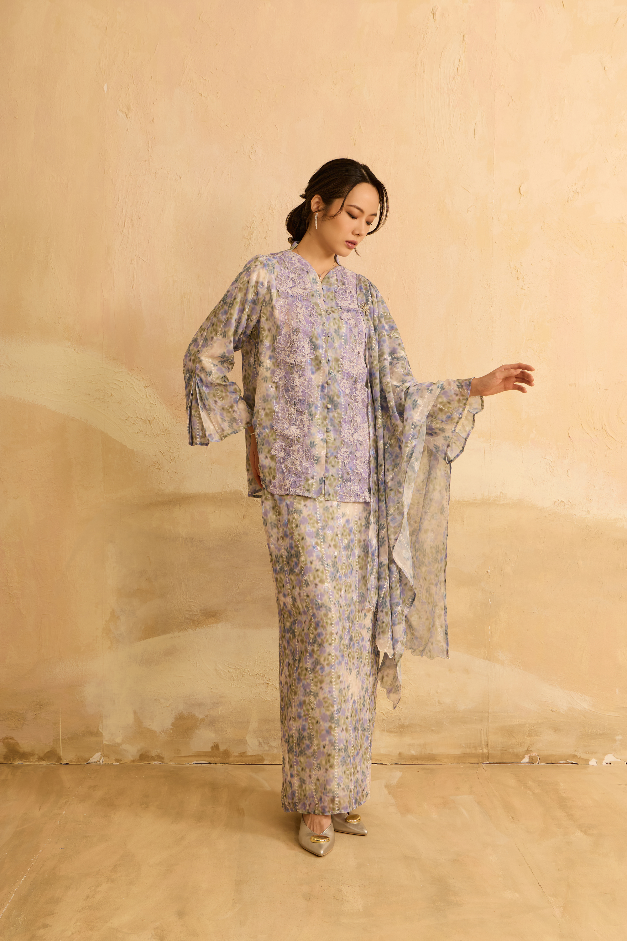 Inara Purple Flora Lace Kurung Set