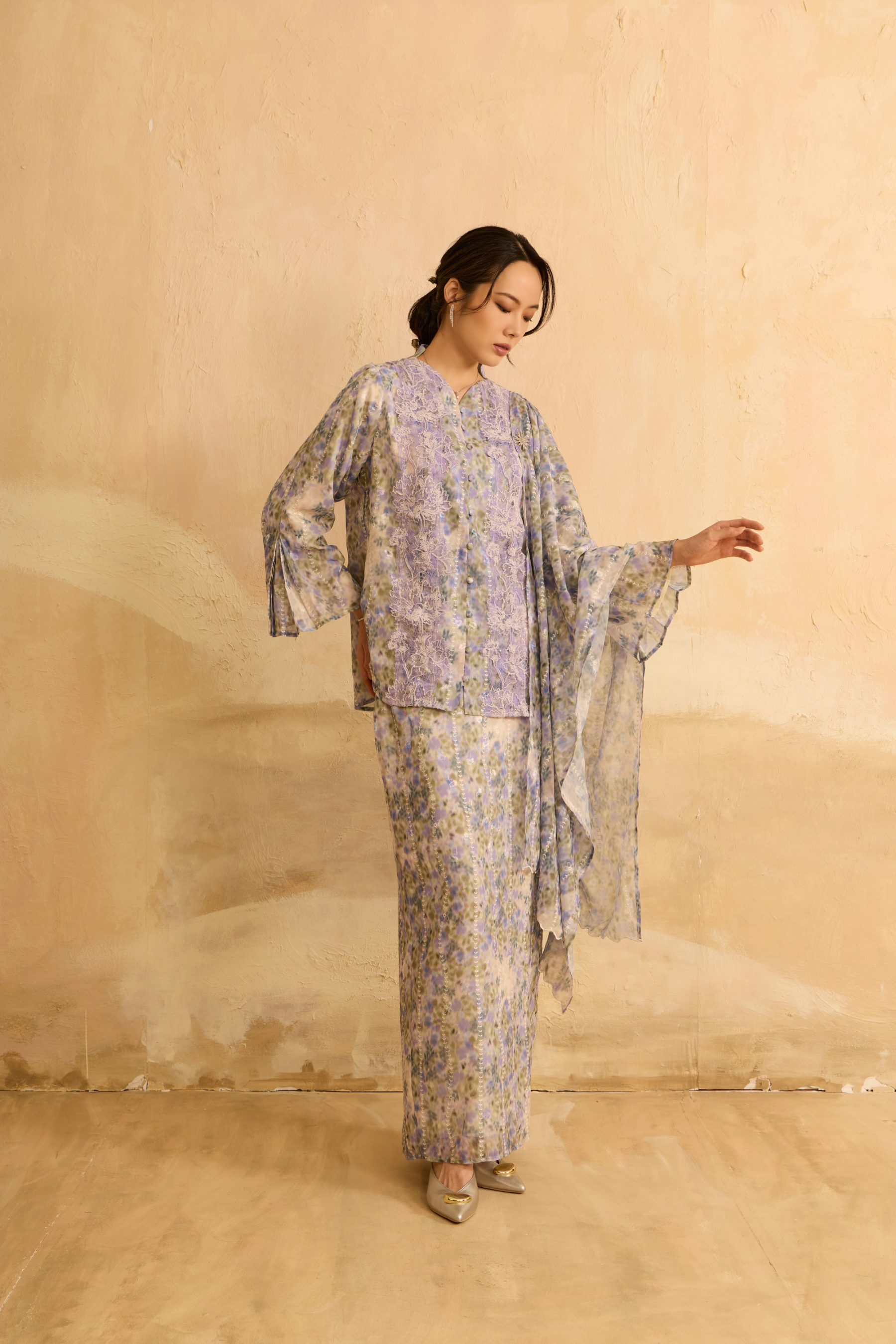 Inara Purple Flora Lace Kurung Set