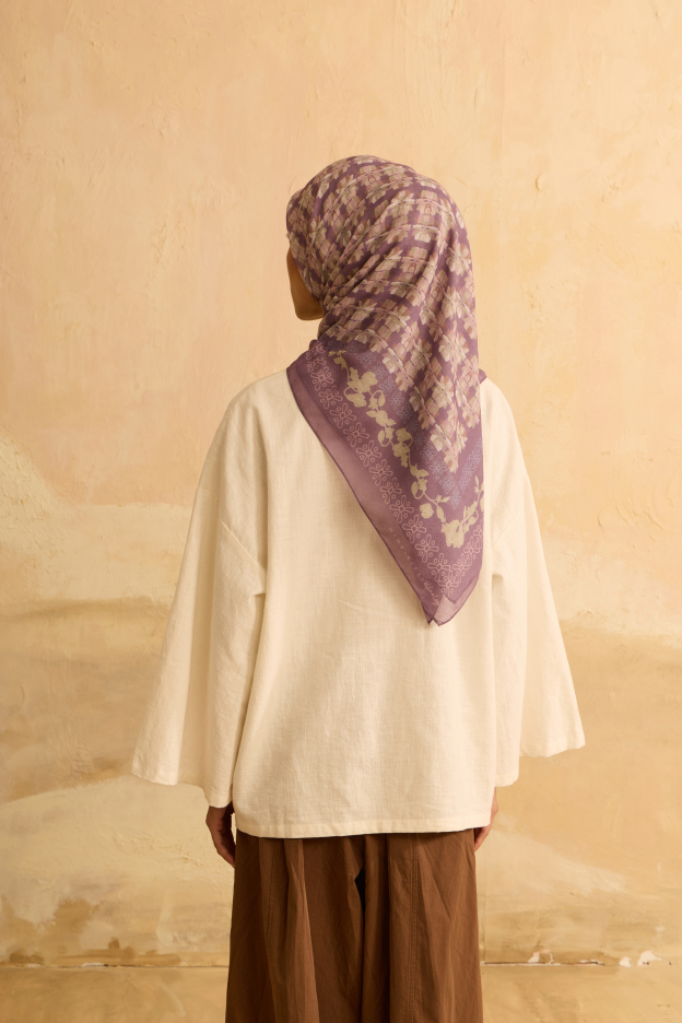 Mimpikita X Elfira Loy Reyna Dusty Purple Square Voile Scarf