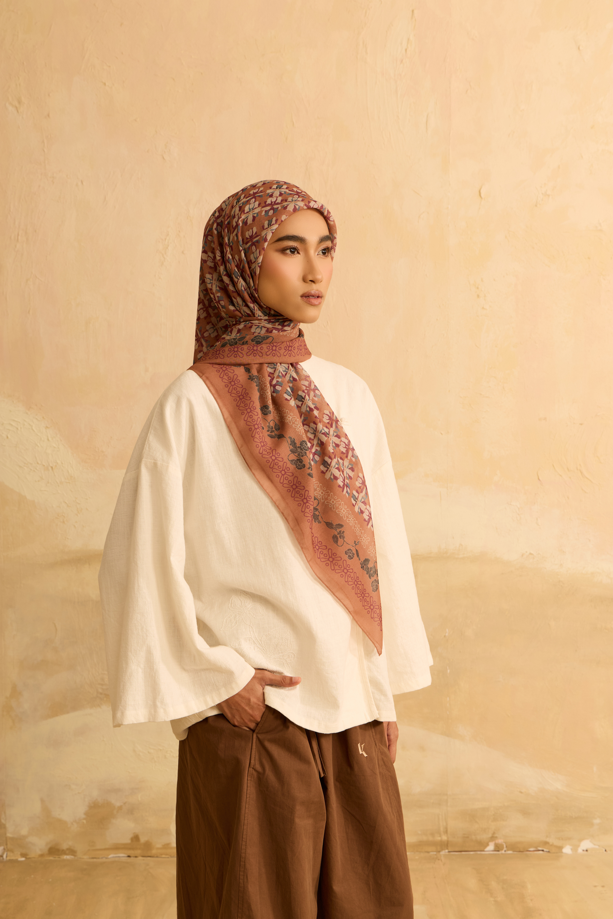 Mimpikita X Elfira Loy Reyna Brown Square Voile Scarf
