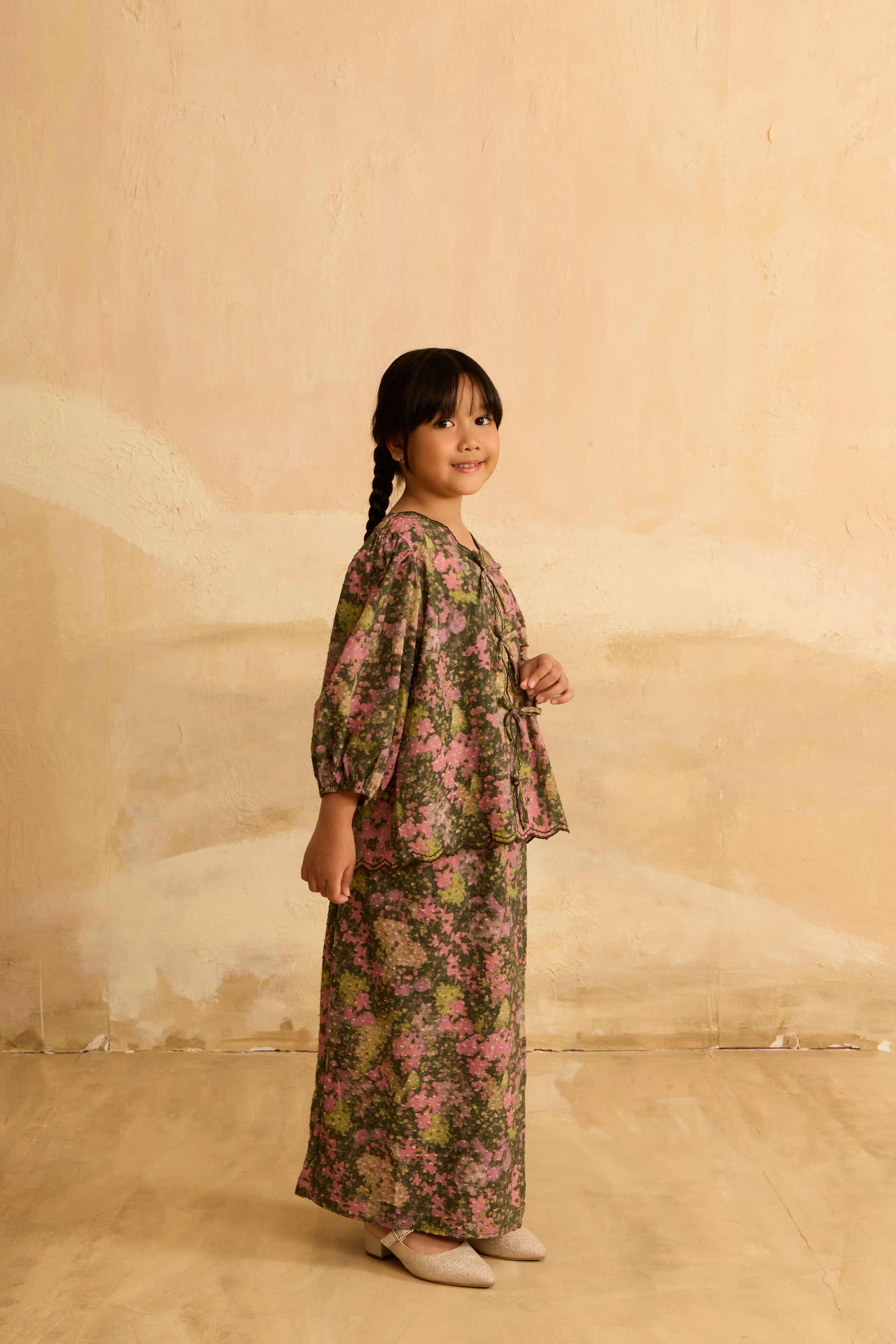 Mini Julia Green Flora Lace Kebaya