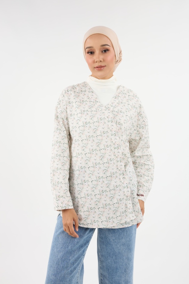 Mekar V-Neck Off-White Button Shirt