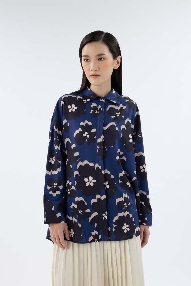 Fiora Navy Blue Printed Oversized Shirt