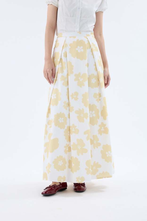 Fiora White Printed Flare Skirt