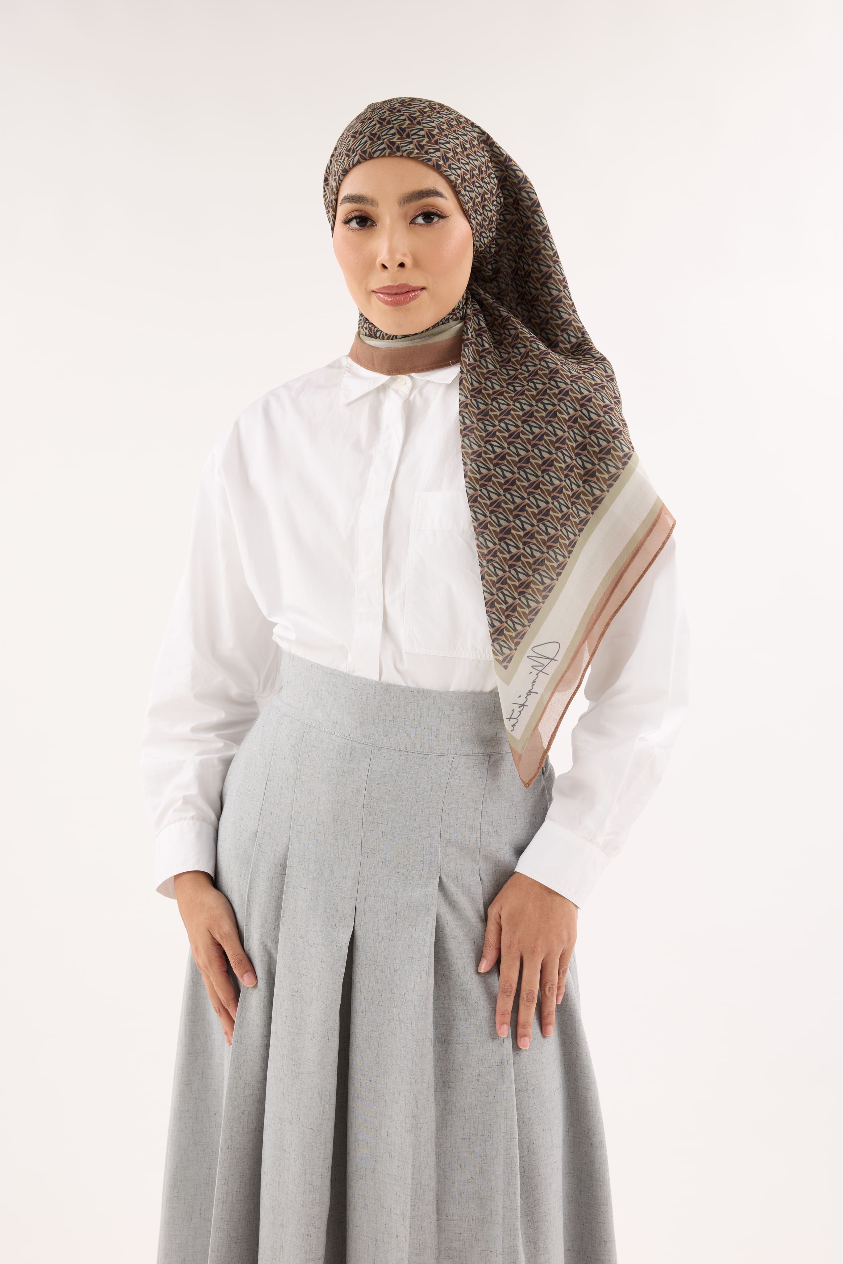 Arica Latte Brown Emblem Square Scarf