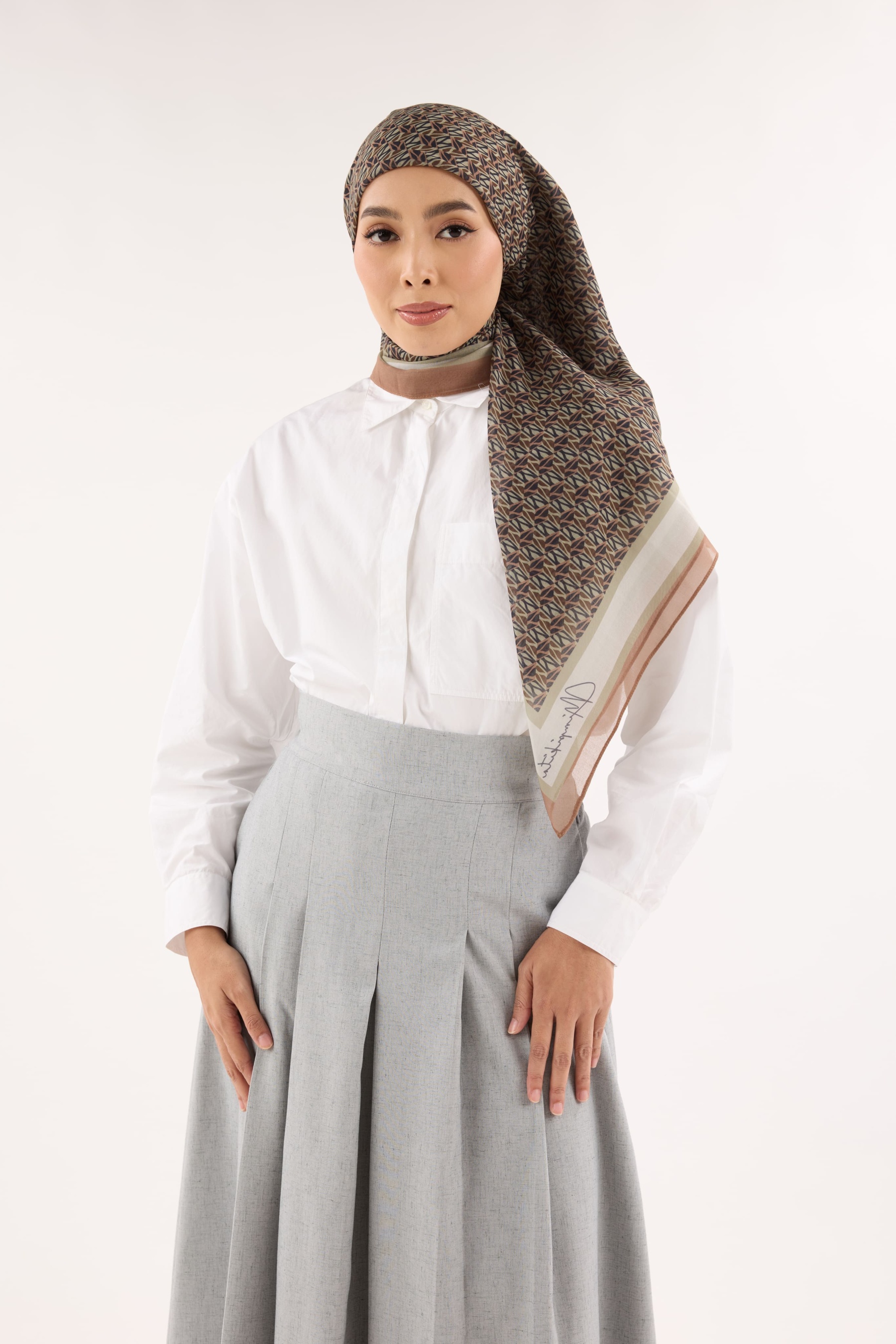 Arica Latte Brown Emblem Square Scarf