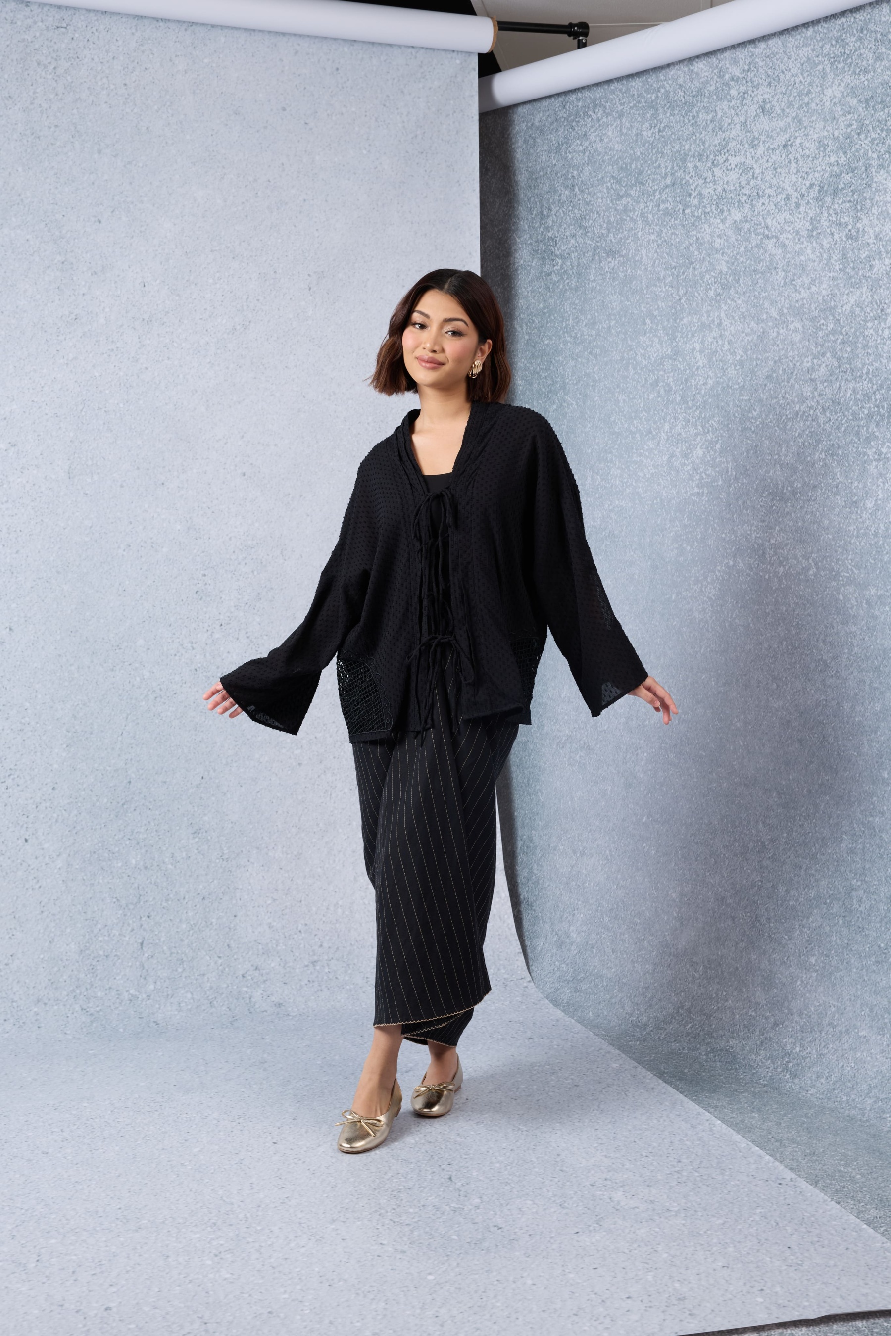 Cantum Black Coquette Batwing Top