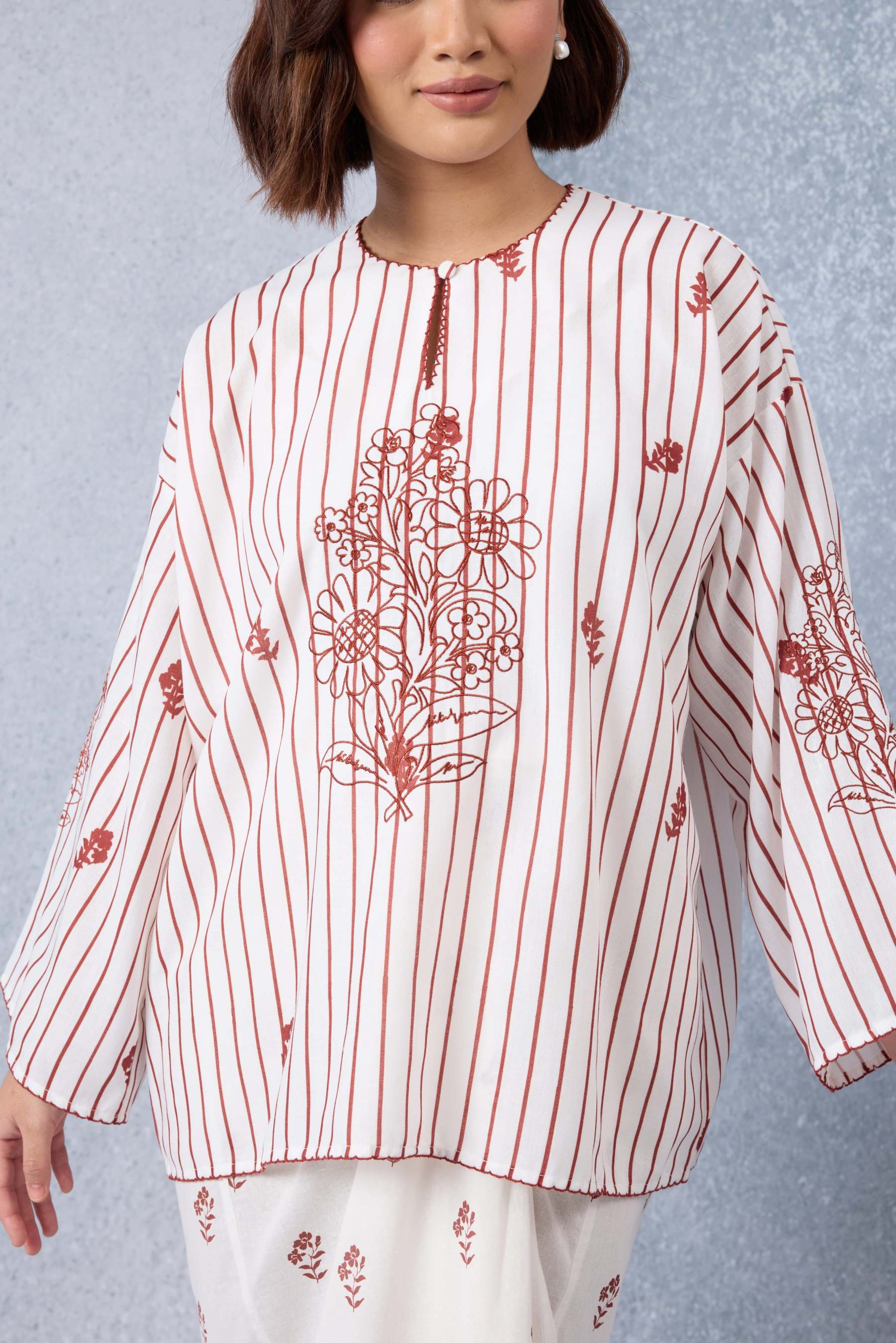 Matahari Maroon Loose Kedah Top