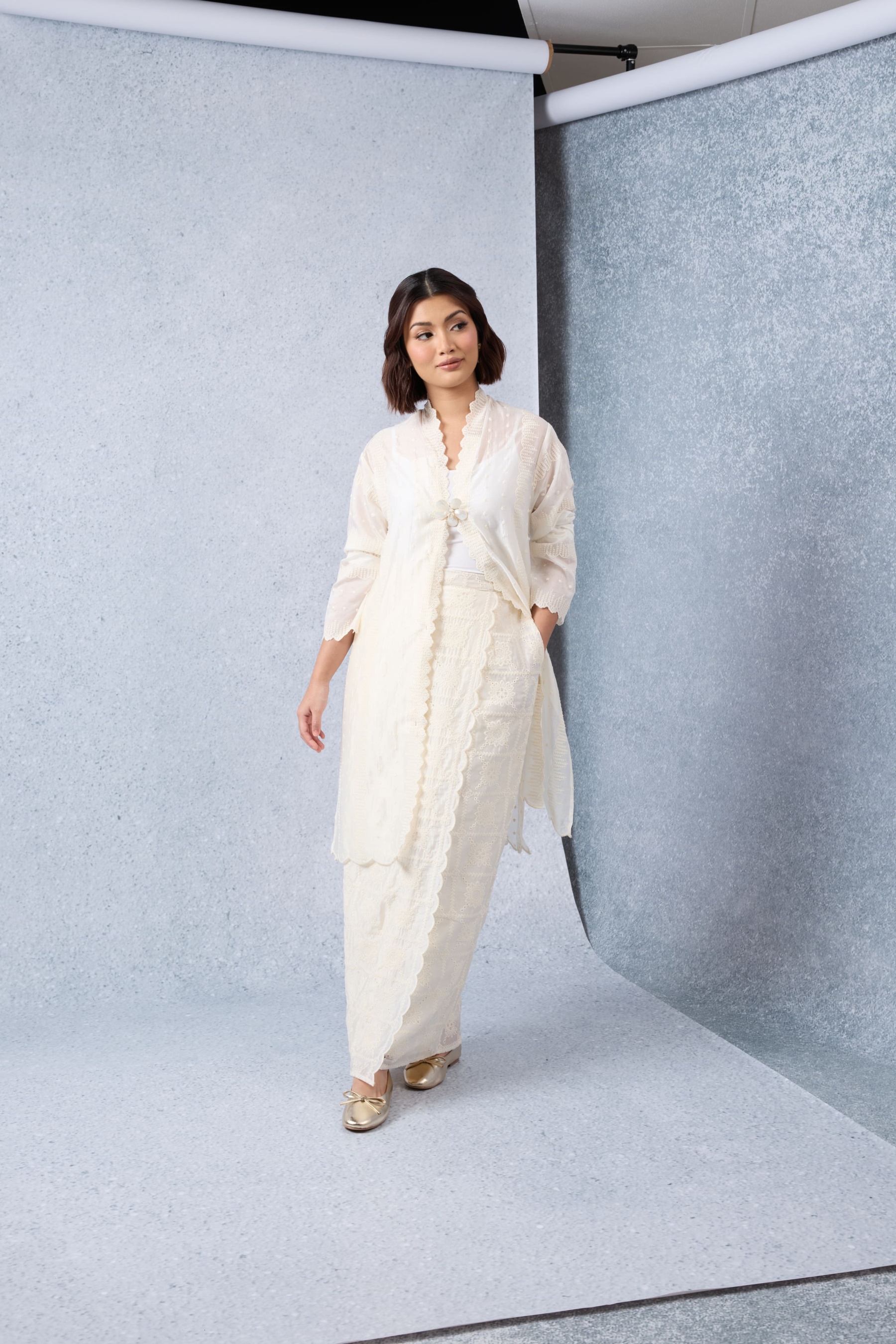 Sinar Off-White Embroidered Kebaya Set