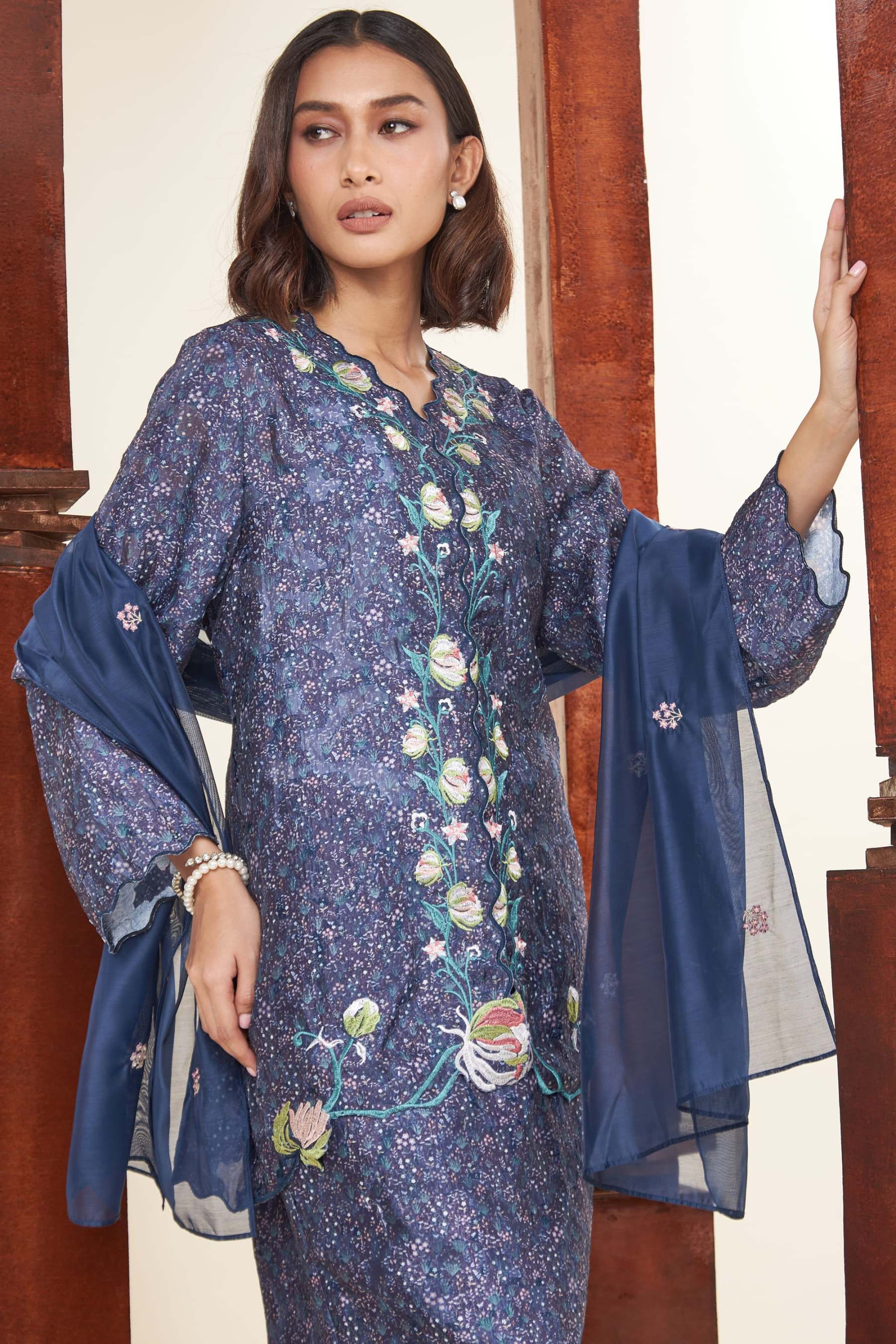 Kaiya Navy Blue Embroidered Kebaya Set