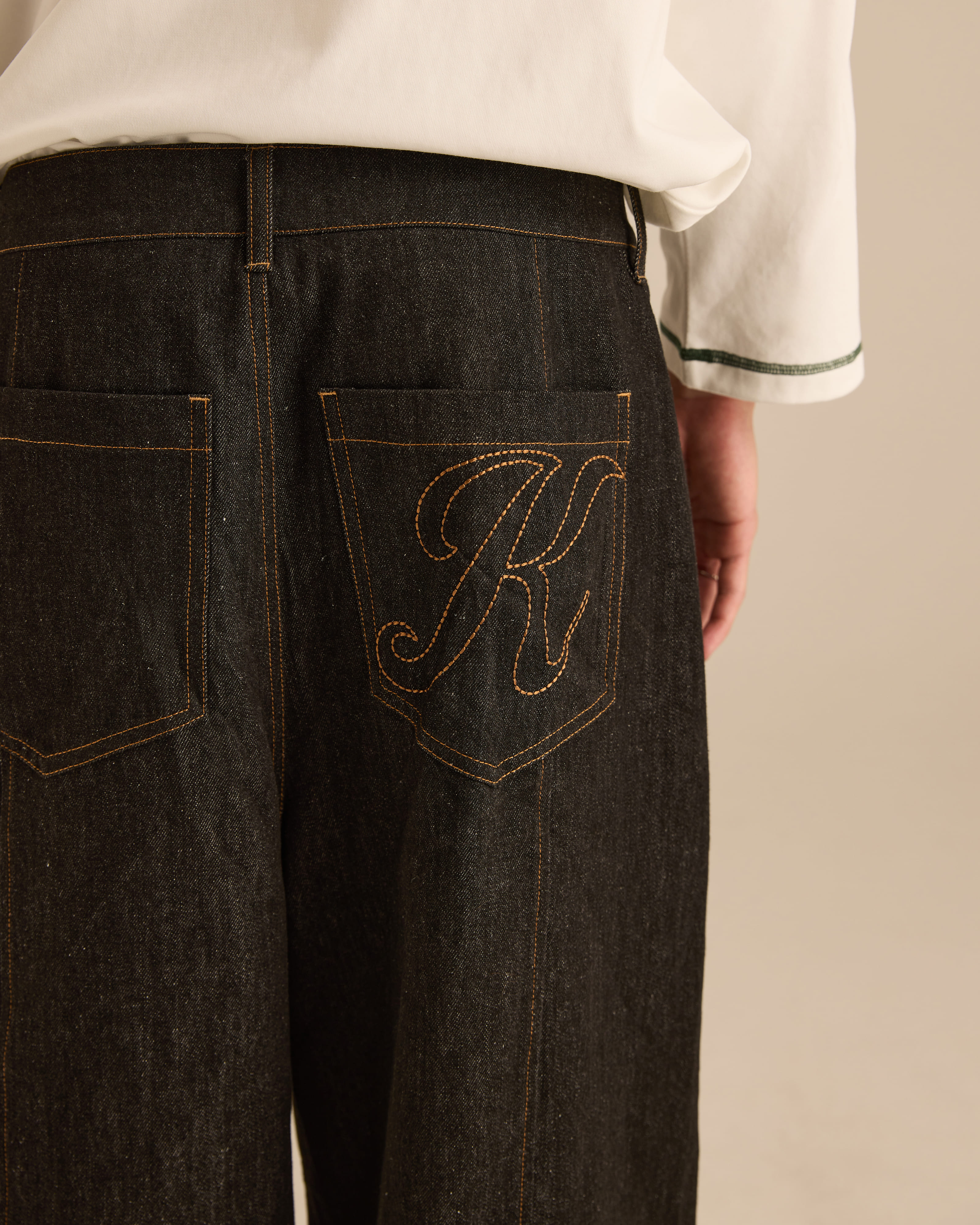 Signature Black Relaxed Denim Jeans