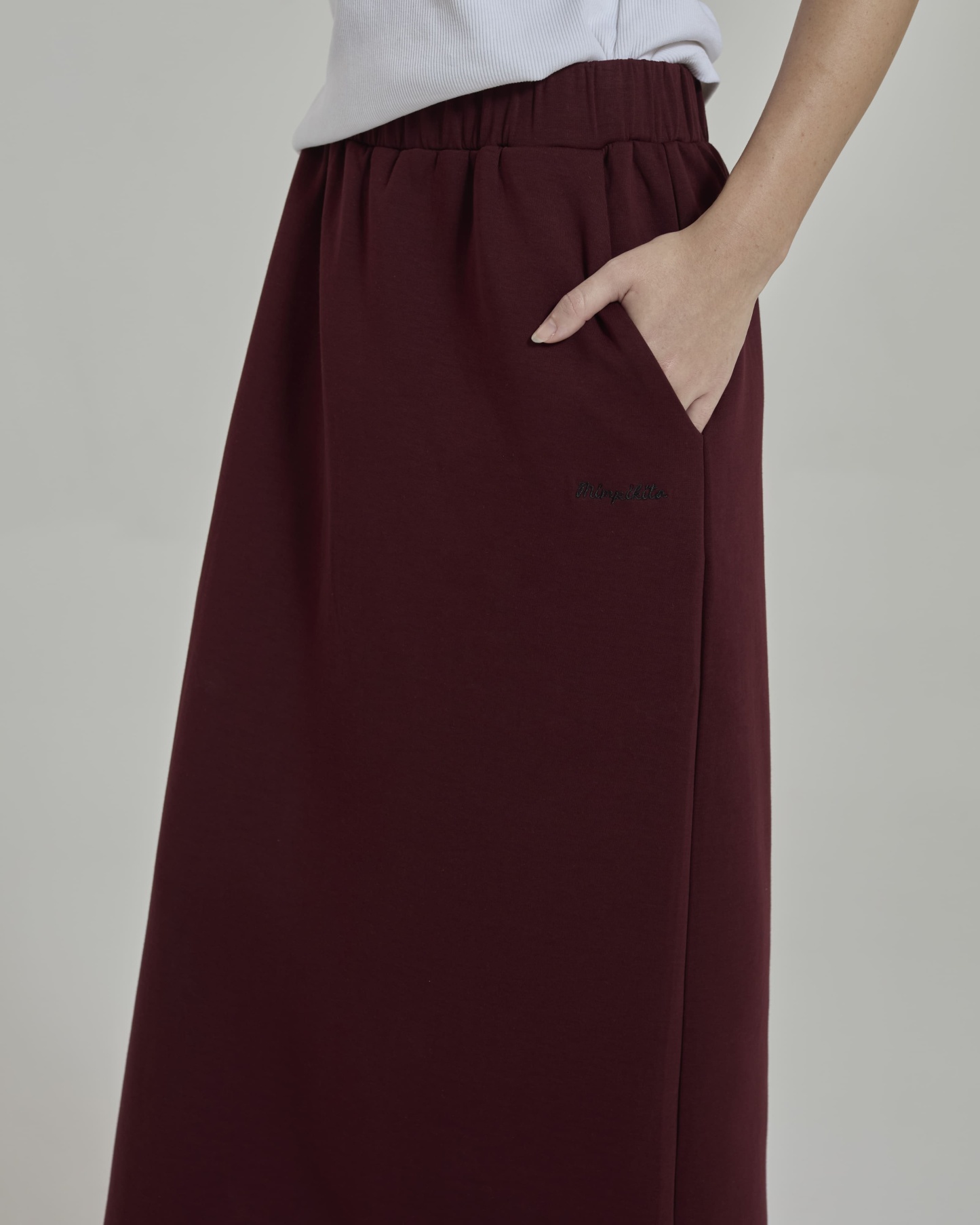 Donna Maroon Monogram A-Line Skirt