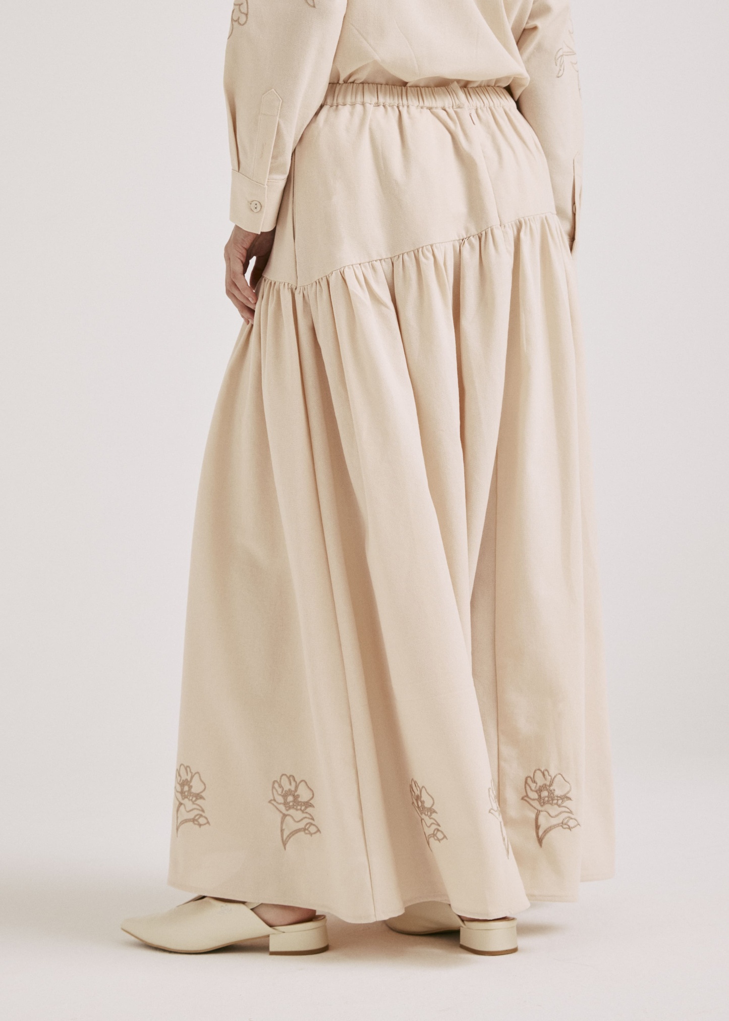 Meira Light Beige Embroidered Linen Skirt