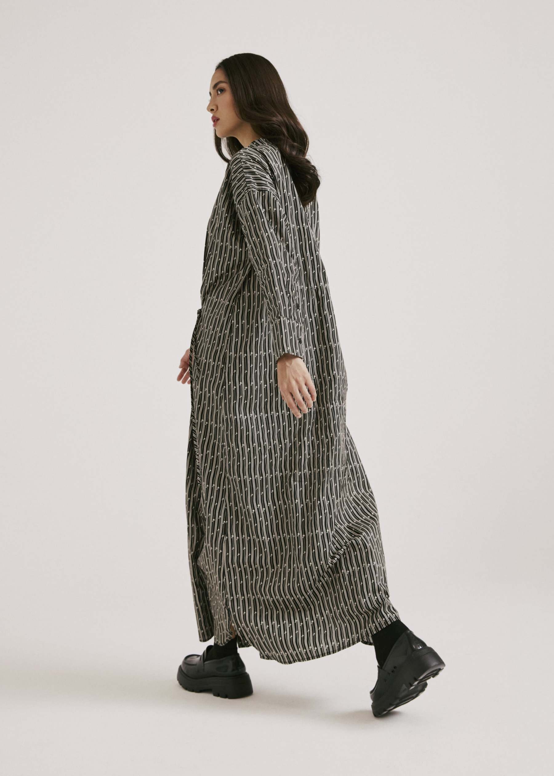 Ayva Black-Off White Printed Long Dress