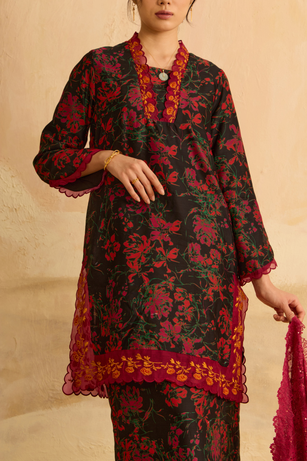 Mentari Black Printed Kurung Set