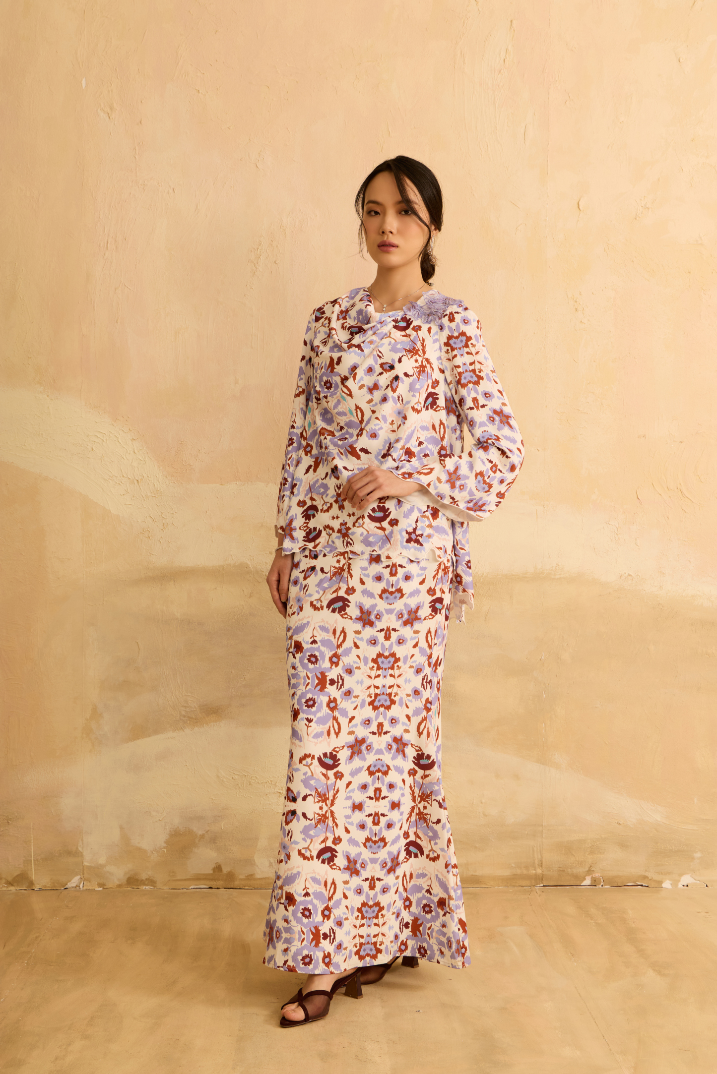 Raisa White Abstract Draped Kurung