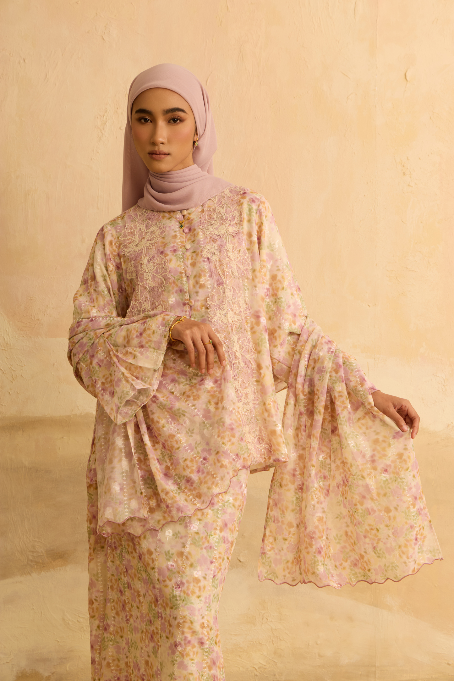Inara Peach Flora Lace Kurung Set