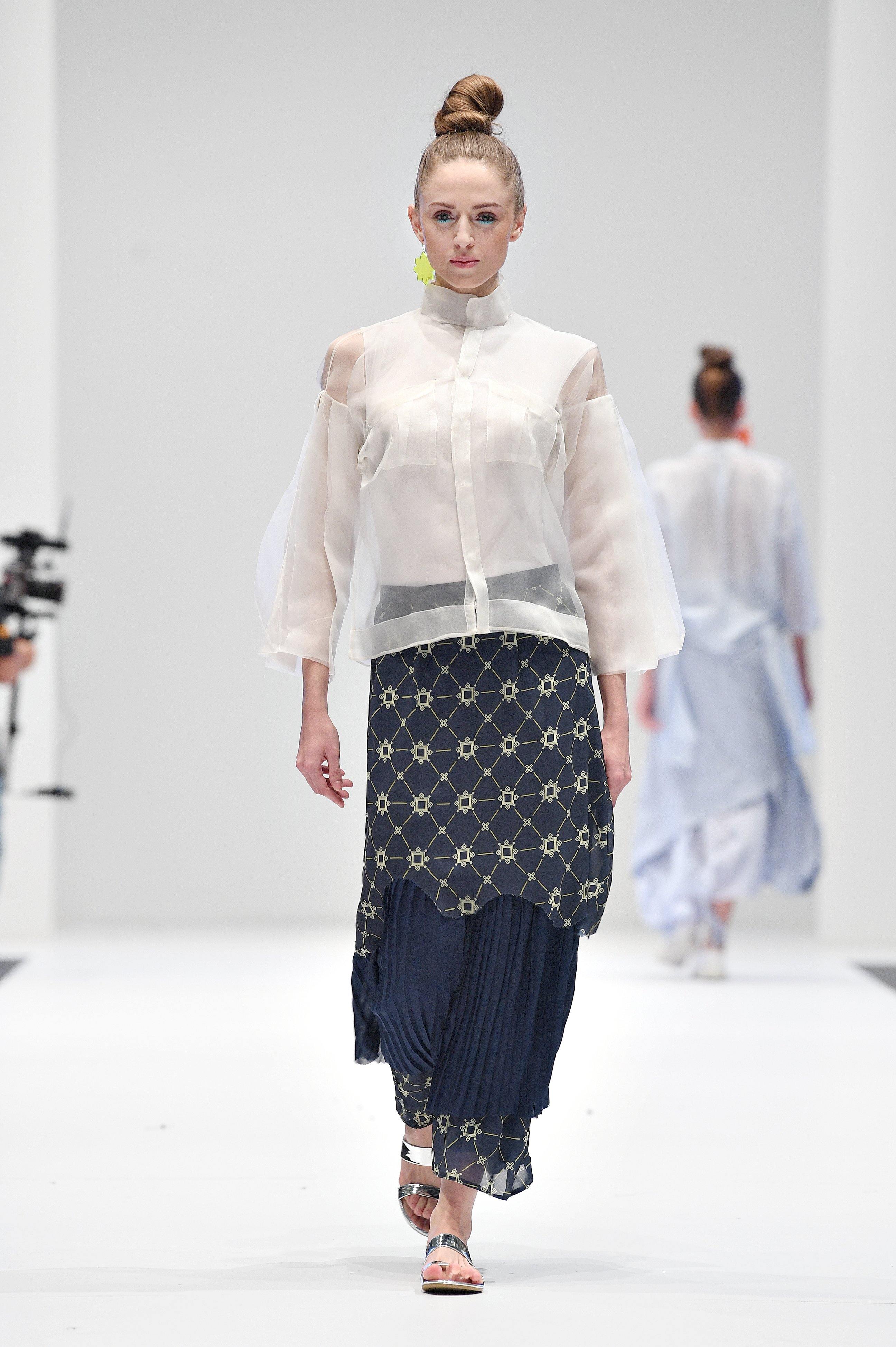 MIMPIKITA SS19 AT KLFW RTW 2018 - Mimpikita