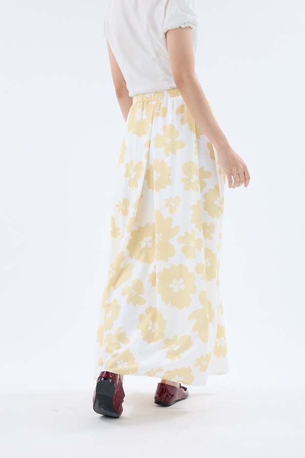 Fiora White Printed Flare Skirt