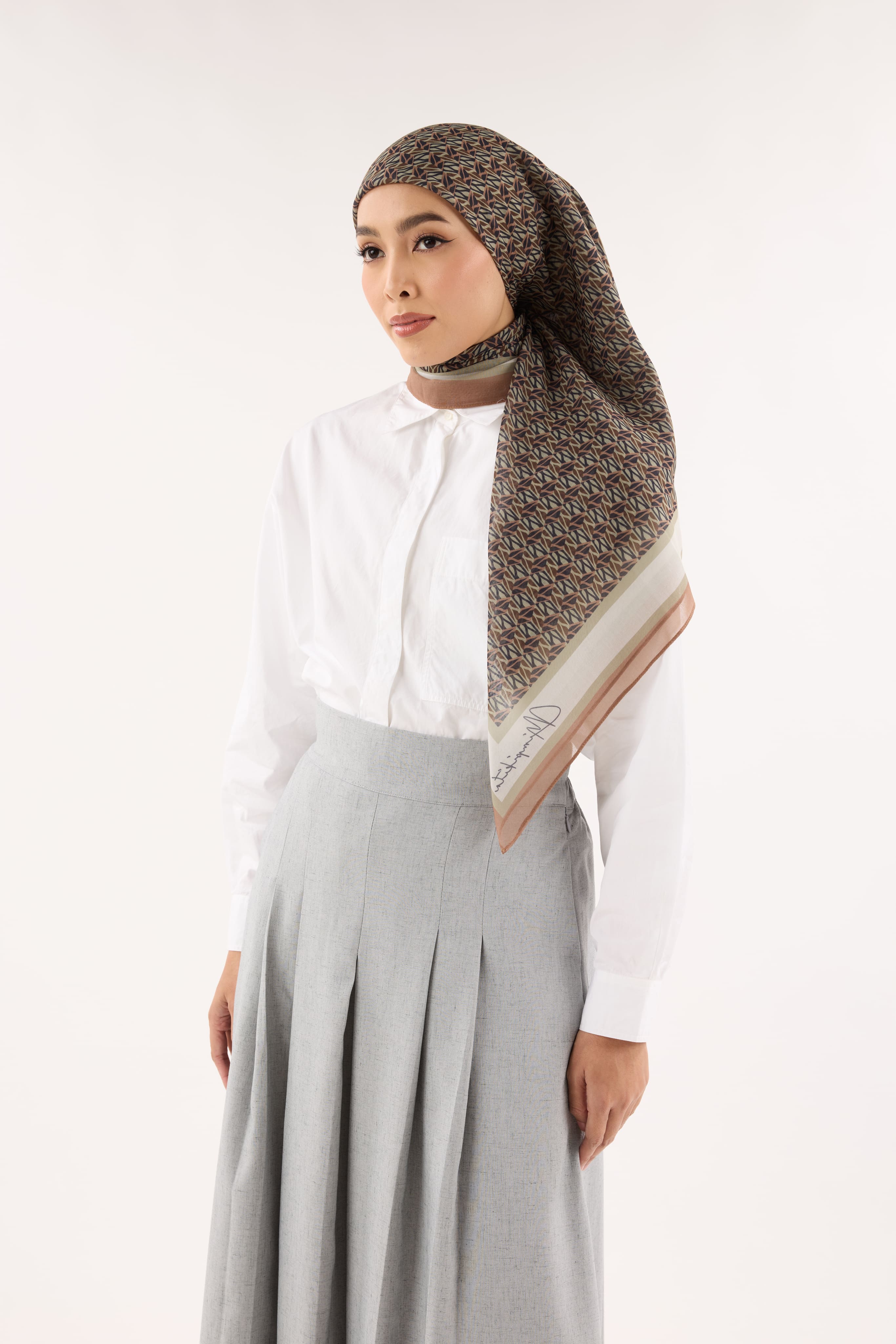 Arica Latte Brown Emblem Square Scarf