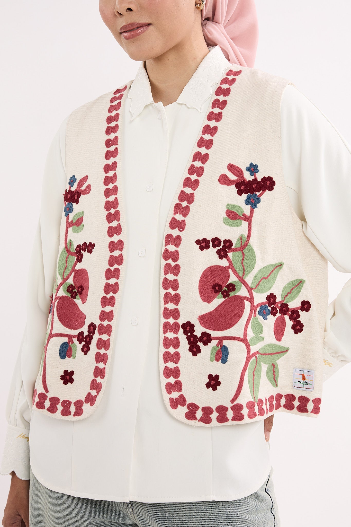 Ladang Embroidered Linen Vest