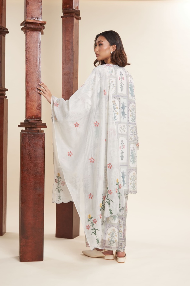 Yasmeen Eggshell White Printed Kurung Set
