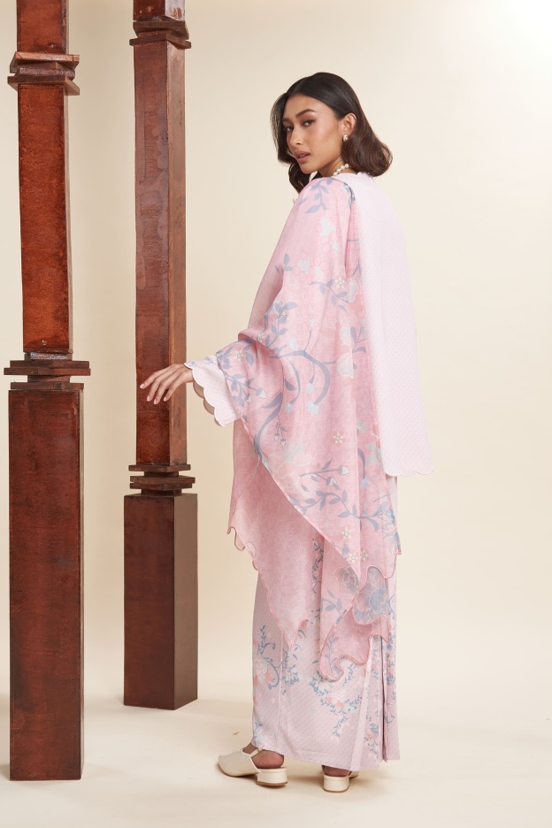 Amala Blush Pink Scallop Kurung Set