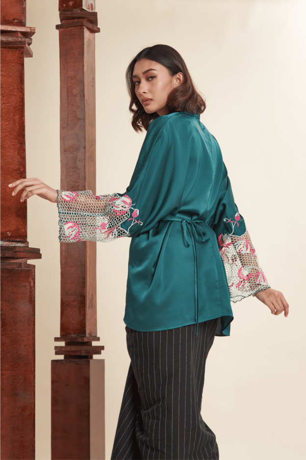 Rani Emerald Green Embroidered Batwing Top