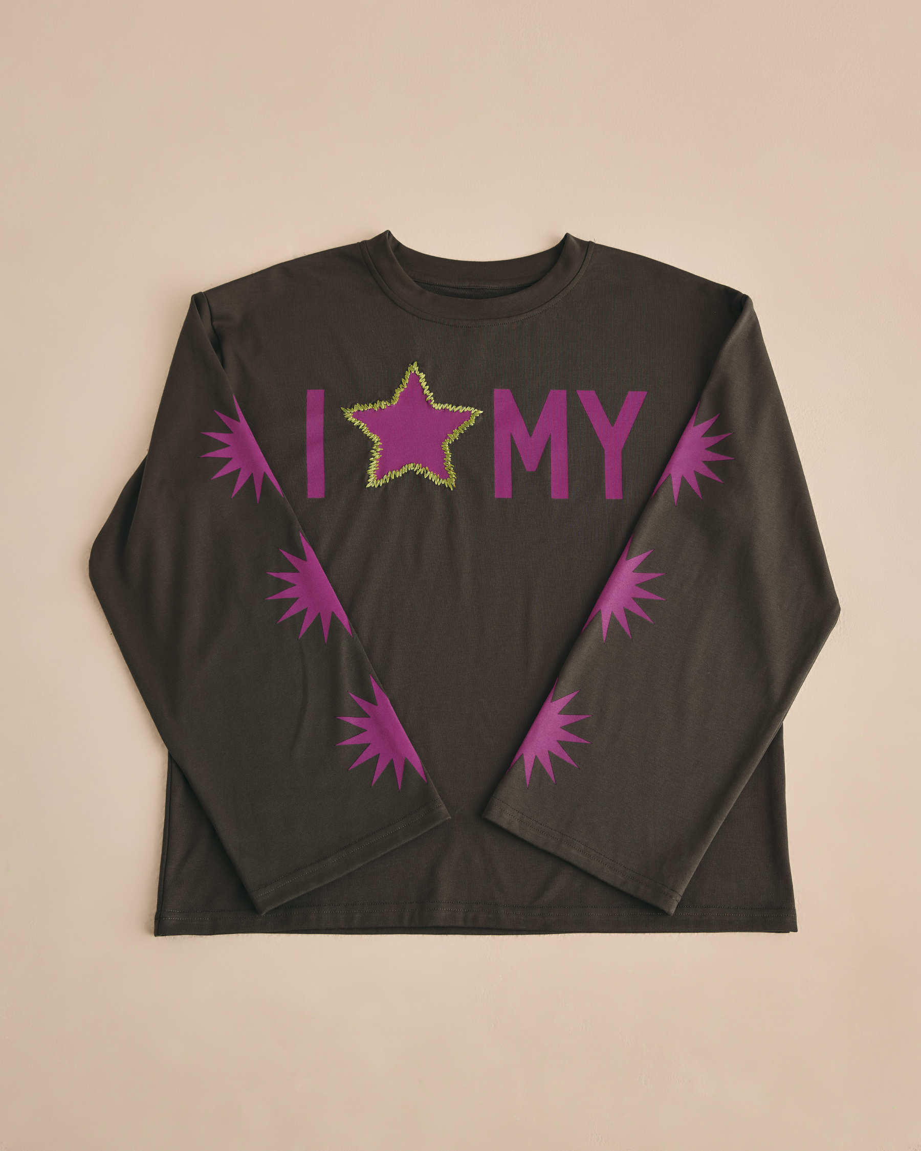 Warga Grey Graphic Long Sleeve T-Shirt