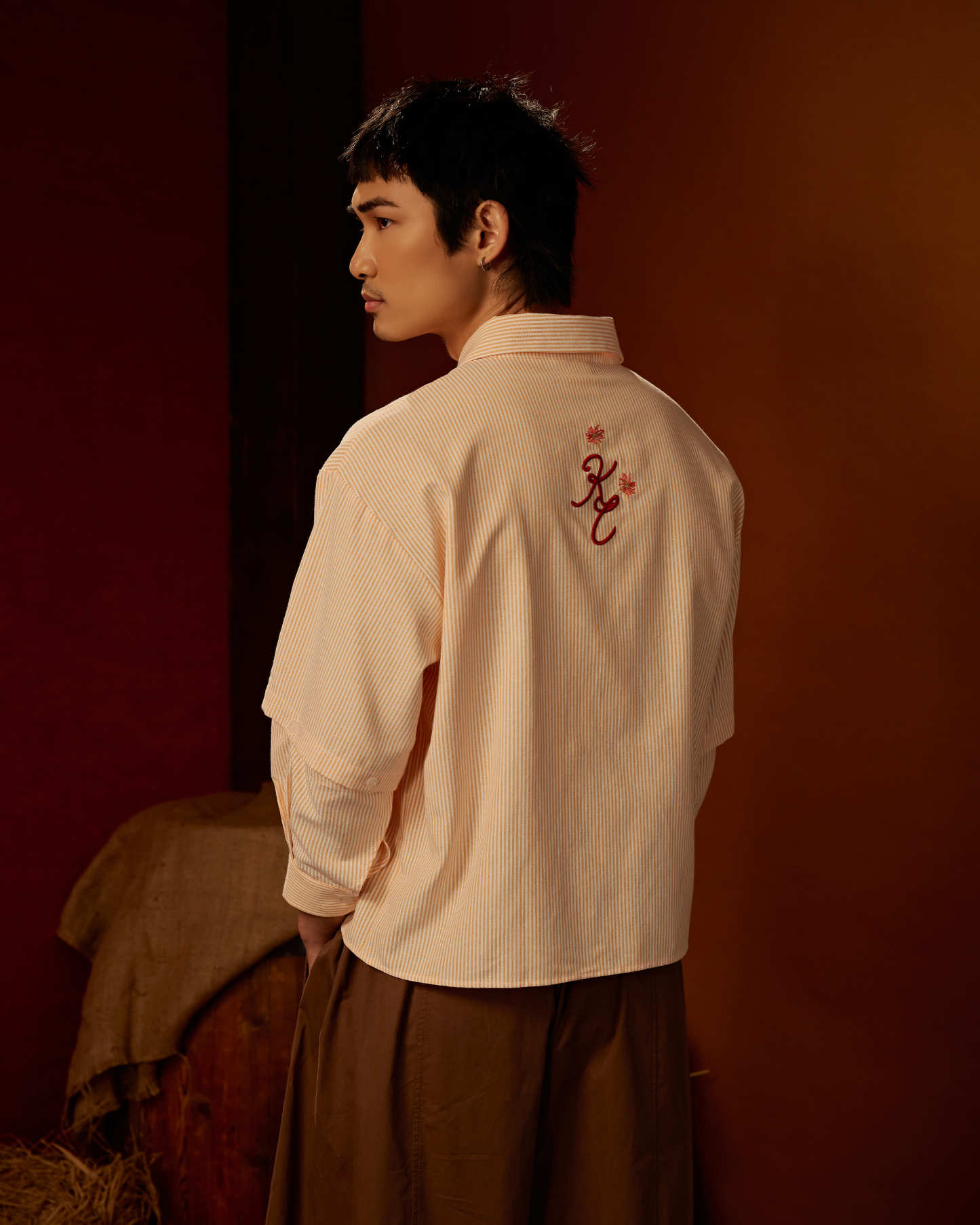 Boxy Detachable-Sleeves Striped Shirt