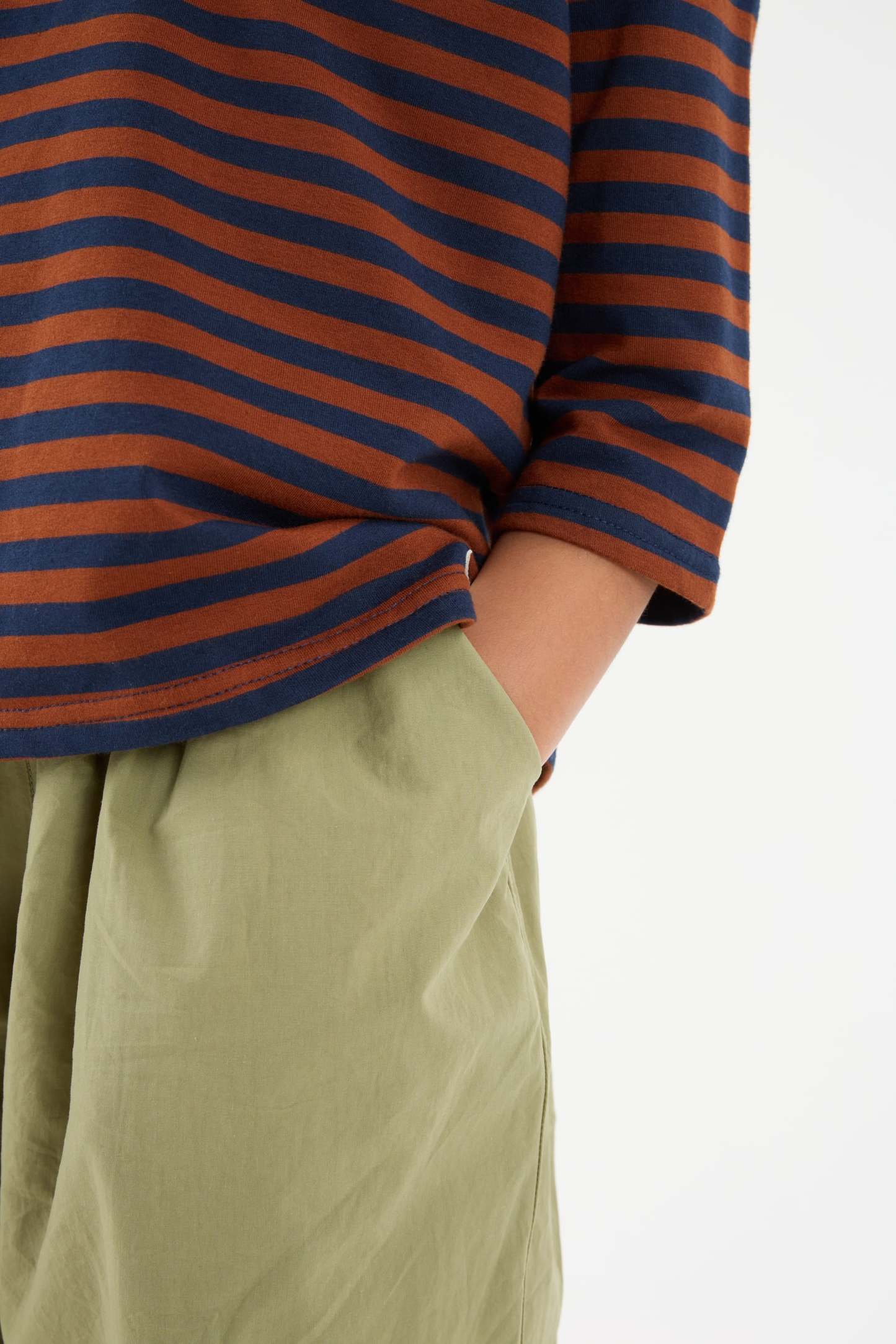 Aman Olive Green Mini Baggy Pants