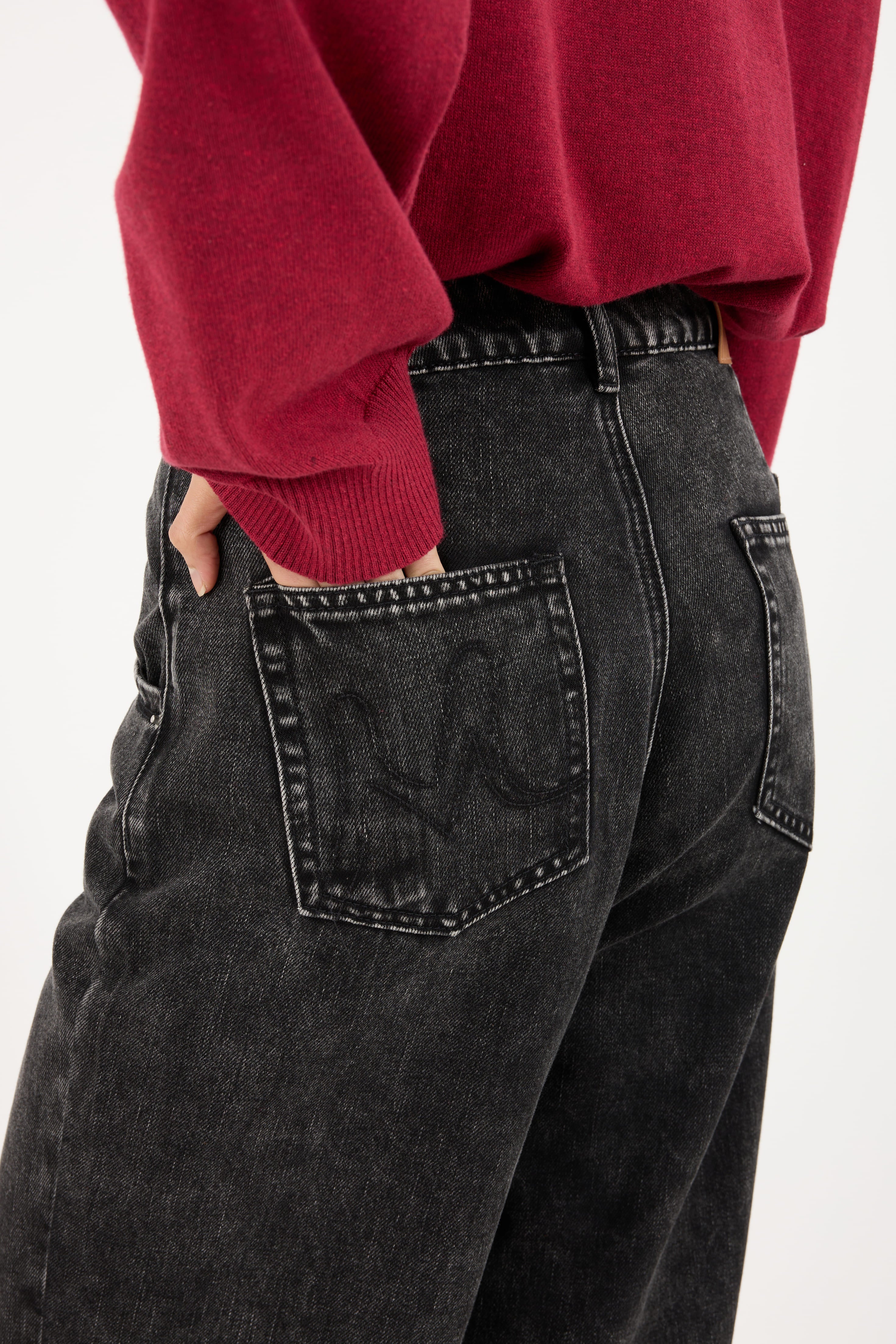 Lara Washed Black Wide Straight Jeans