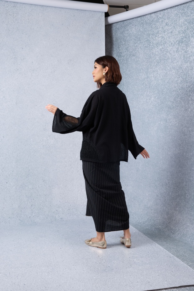 Cantum Black Coquette Batwing Top