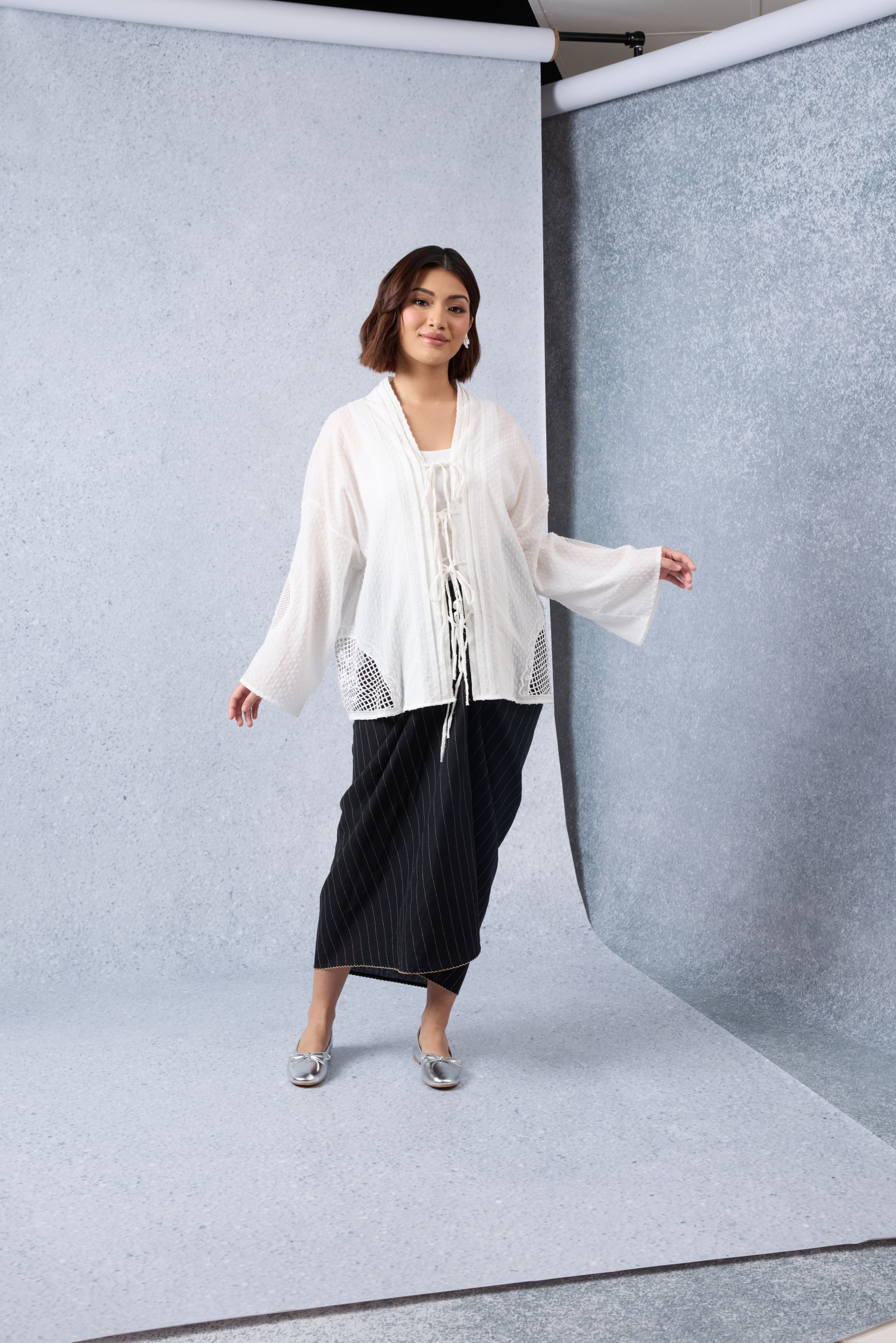 Cantum White Coquette Batwing Top