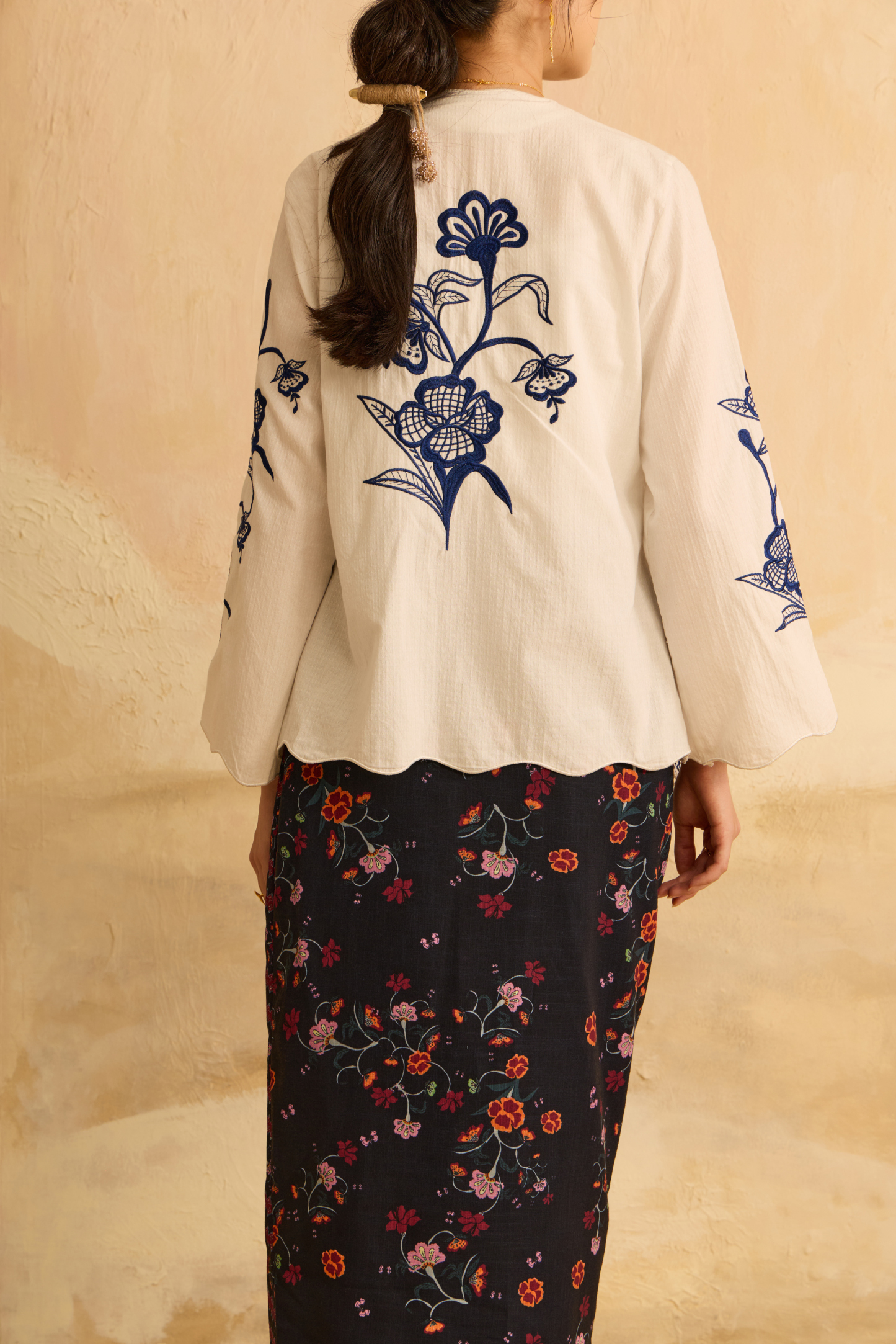 Sekarwati White Embroidered Kebaya Set