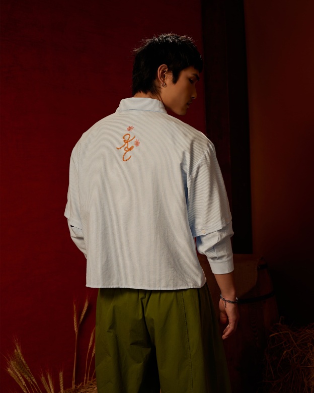 Boxy Detachable-Sleeves Striped Shirt