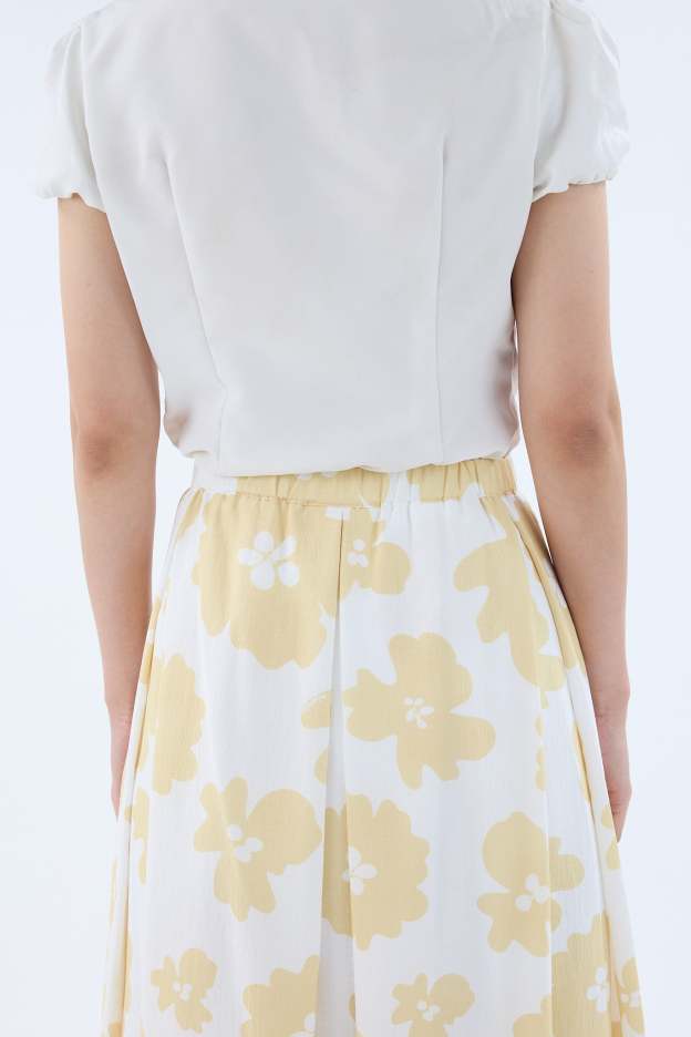 Fiora White Printed Flare Skirt