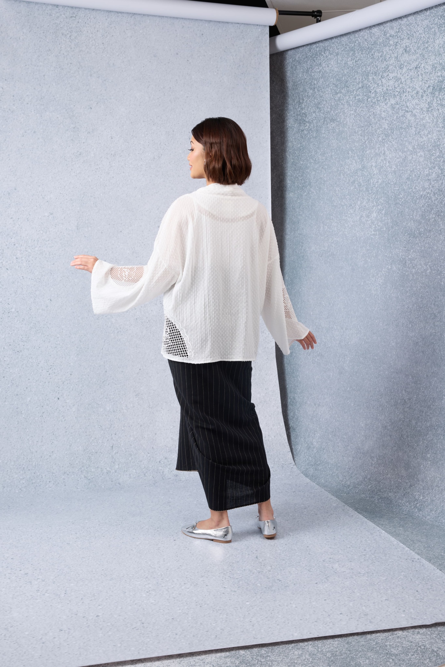Cantum White Coquette Batwing Top