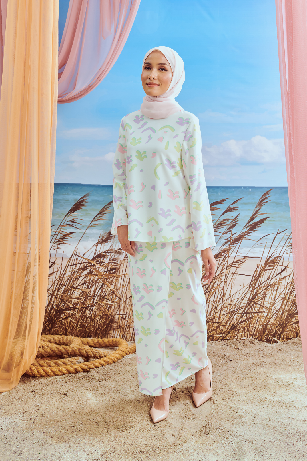 Sophia White Modern Kurung