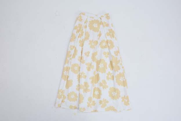 Fiora White Printed Flare Skirt