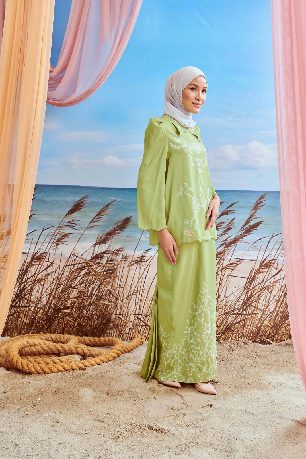 Arianna Lime Green Collared Baju Kurung 