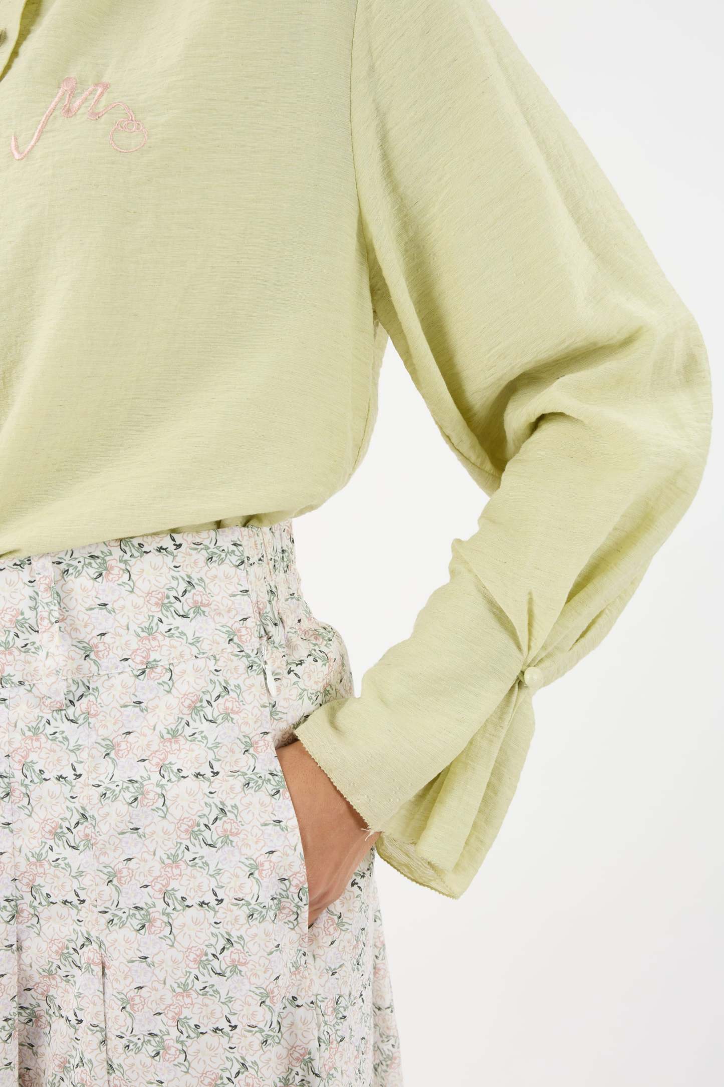 Mekar Off-White Pleated Skirt