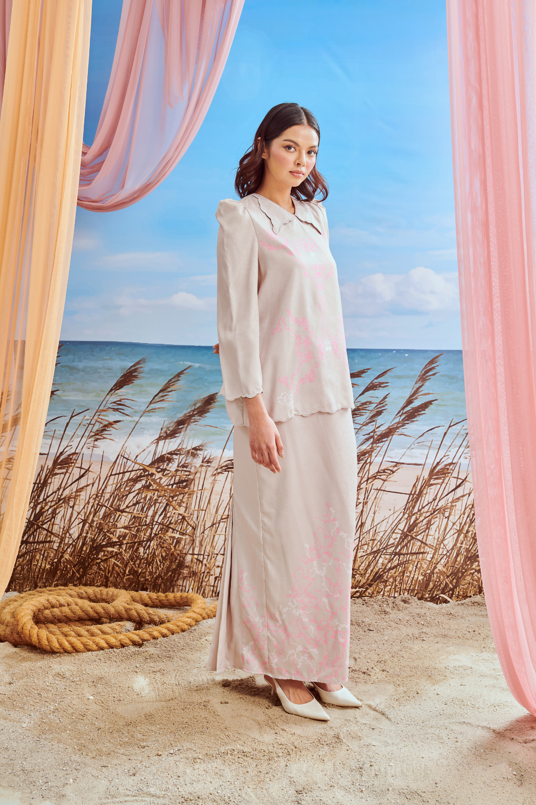 Arianna Champagne Collared Baju Kurung